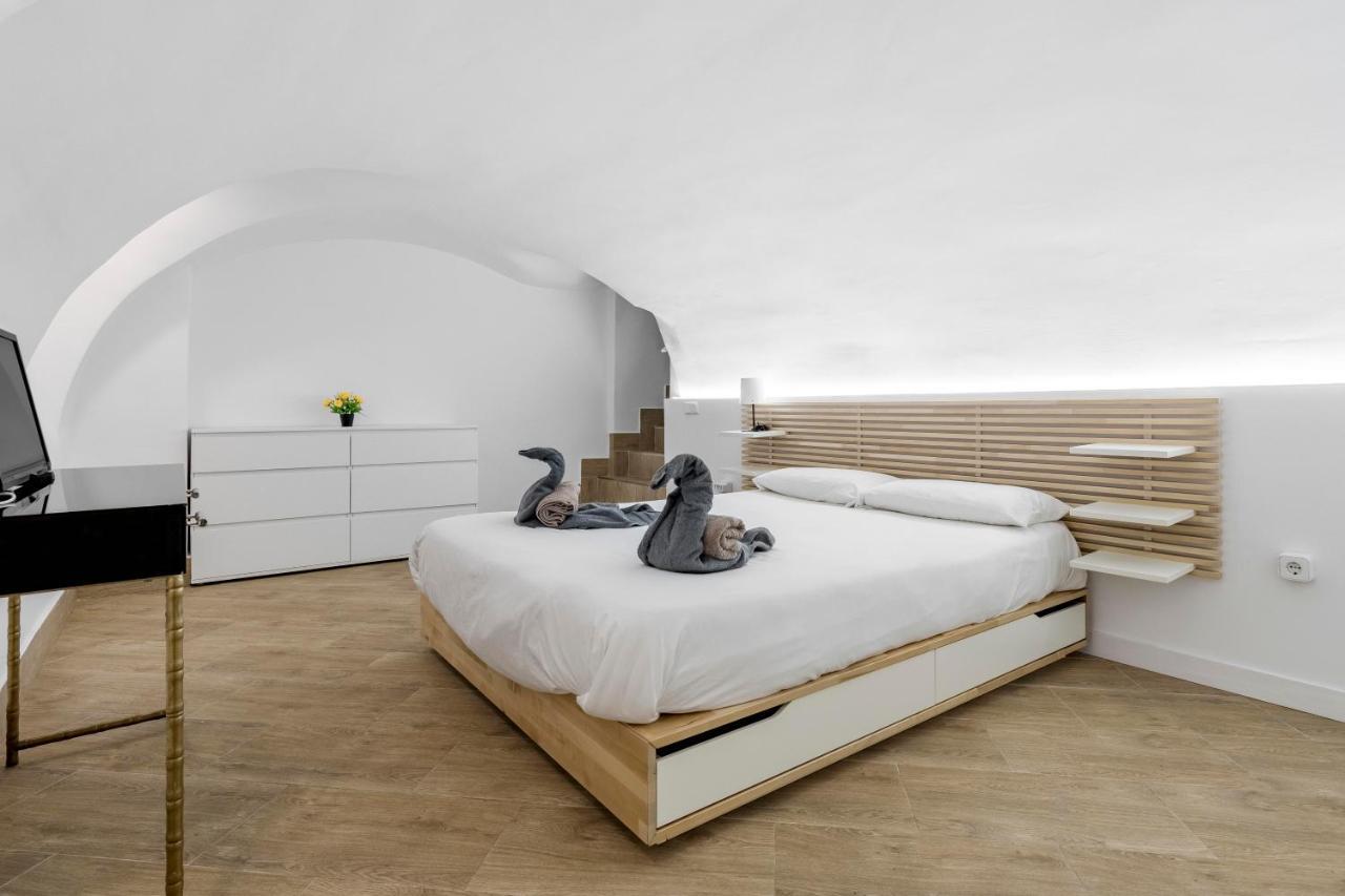 El Triangulo Del Arte - Jacuzzi Apartment Madrid Luaran gambar